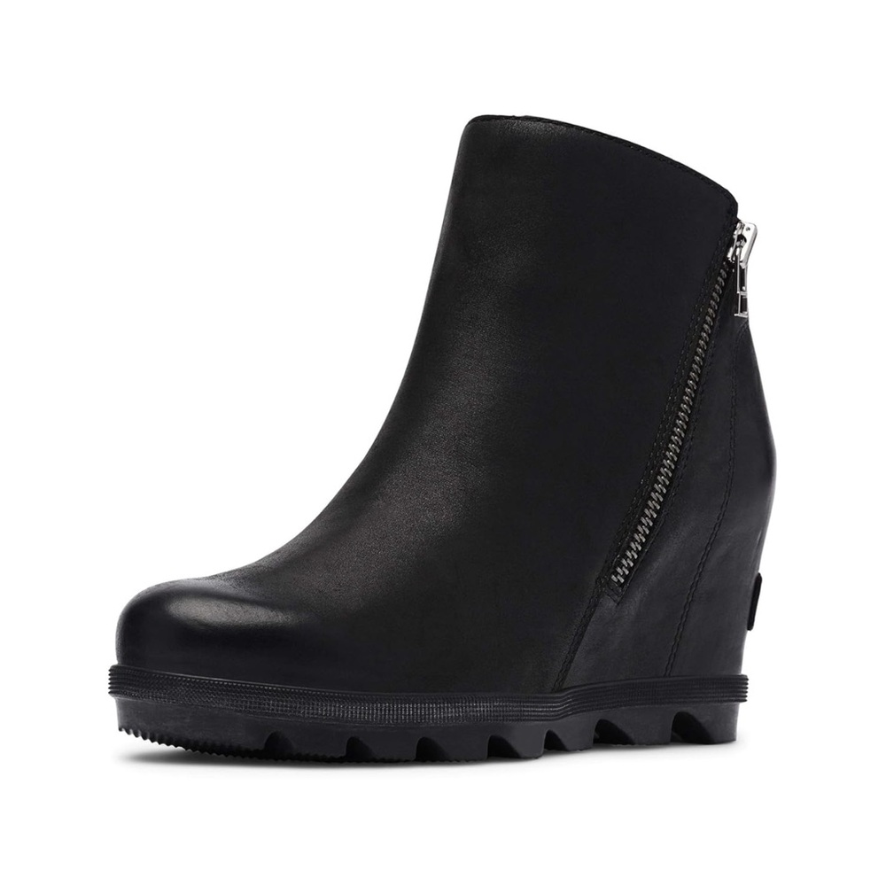 Sorel Women's Joan of Arctic Wedge II Zipper Fashion Boot - Size 9
